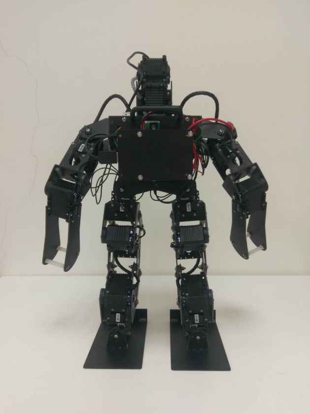 邁克金剛AI視覺機器人 3
